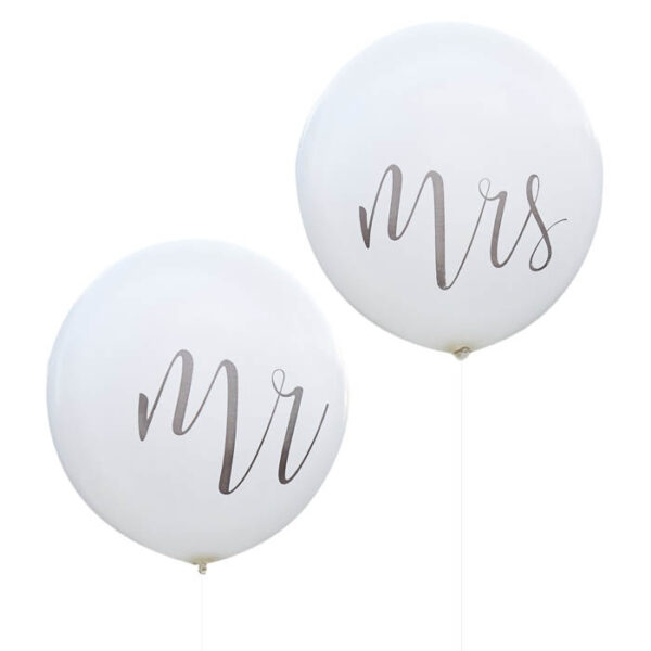 mega-ballonnen-mr-mrs-bruiloft